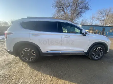 Hyundai Santa Fe 2022 года за 20 500 000 тг. в Актобе – фото 4