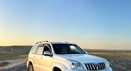 Toyota Land Cruiser Prado 2005 годаfor11 500 000 тг. в Актобе – фото 2