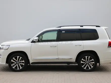 Toyota Land Cruiser 2019 года за 26 950 000 тг. в Астана – фото 2