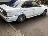 Nissan Sunny 1999 года за 400 000 тг. в Астана – фото 2