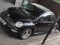 Volkswagen Beetle 2000 года за 1 750 000 тг. в Алматы
