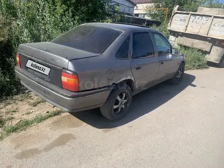 Opel Vectra 1991 года за 600 000 тг. в Астана – фото 2