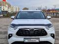 Toyota Highlander 2022 годаүшін32 900 000 тг. в Алматы – фото 2