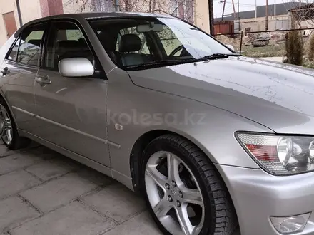 Lexus IS 200 2002 года за 4 400 000 тг. в Тараз