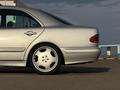 Mercedes-Benz E 320 1999 годаүшін5 800 000 тг. в Алматы – фото 4