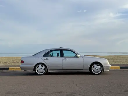Mercedes-Benz E 320 1999 года за 5 800 000 тг. в Алматы