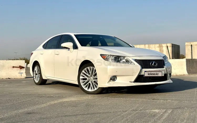 Lexus ES 350 2013 года за 10 480 000 тг. в Актау