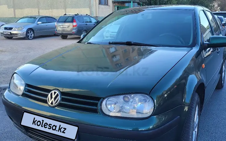 Volkswagen Golf 1998 года за 2 500 000 тг. в Актау