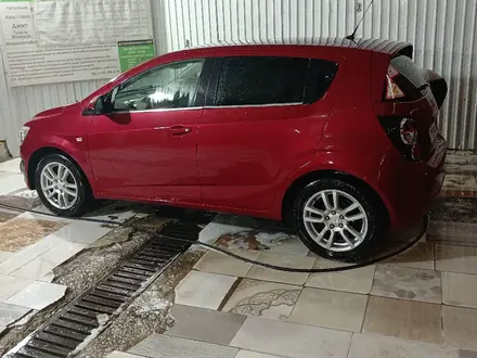 Chevrolet Aveo 2013 года за 3 800 000 тг. в Астана – фото 5