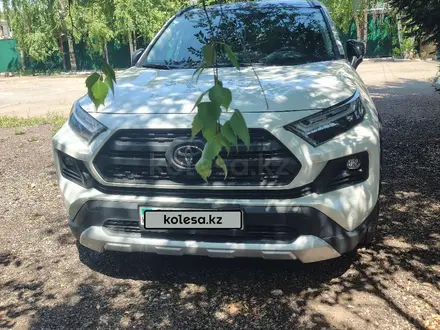 Toyota RAV4 2025 года за 16 500 000 тг. в Астана