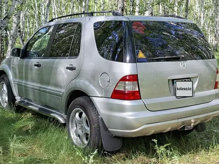 Mercedes-Benz ML 320 1998 года за 3 500 000 тг. в Петропавловск – фото 18