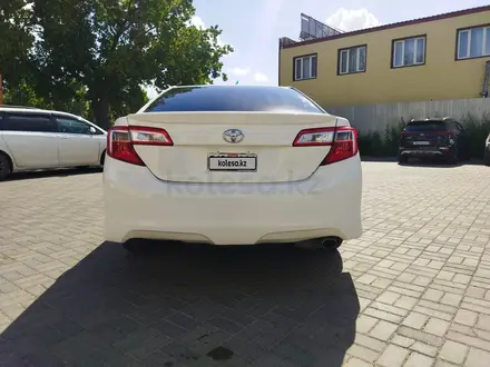 Toyota Camry 2013 года за 5 150 000 тг. в Уральск – фото 4