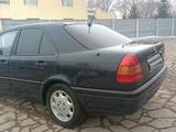 Mercedes-Benz C 180 1994 года за 1 800 000 тг. в Астана – фото 3