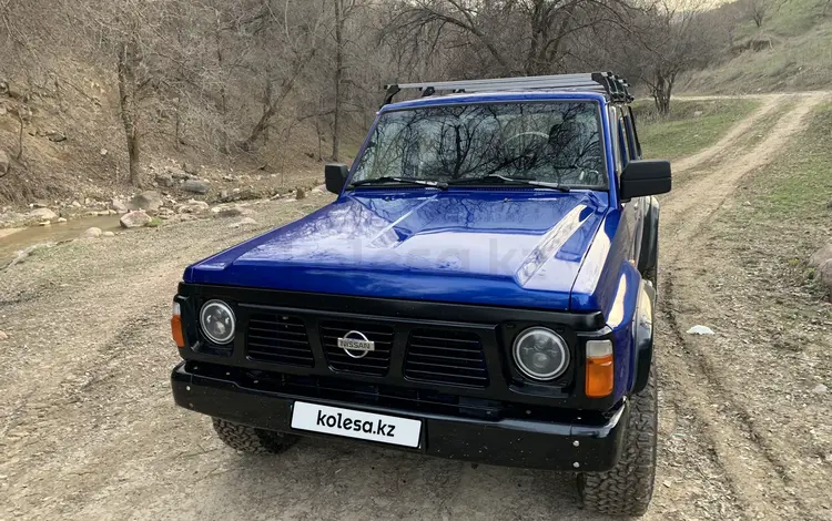 Nissan Patrol 1993 годаүшін6 500 000 тг. в Алматы