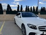 Mercedes-Benz E 300 2017 годаfor17 500 000 тг. в Караганда – фото 2