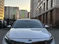 Kia Optima 2017 года за 9 700 000 тг. в Астана