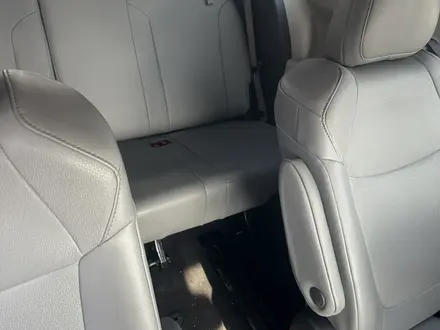 Toyota Sienna 2021 года за 20 500 000 тг. в Алматы – фото 6
