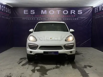 Porsche Cayenne 2014 года за 16 500 000 тг. в Алматы – фото 3