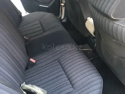 Mercedes-Benz E 230 1991 года за 1 800 000 тг. в Алматы – фото 9