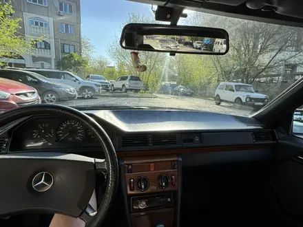 Mercedes-Benz E 230 1991 года за 1 800 000 тг. в Алматы – фото 8