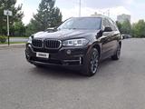 BMW X5 2018 года за 18 000 000 тг. в Шымкент – фото 2