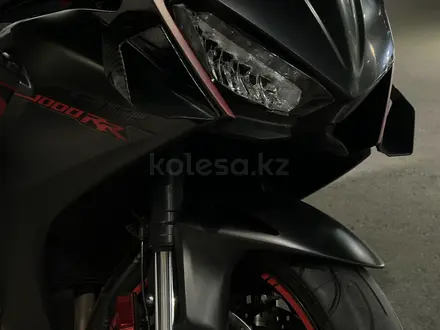 Honda  CBR 1000 RR/RA Fireblade 2017 года за 7 000 000 тг. в Алматы – фото 4
