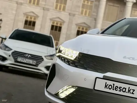 Kia K5 2025 года за 13 500 000 тг. в Астана – фото 8