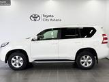 Toyota Land Cruiser Prado 2013 года за 14 990 000 тг. в Астана – фото 3