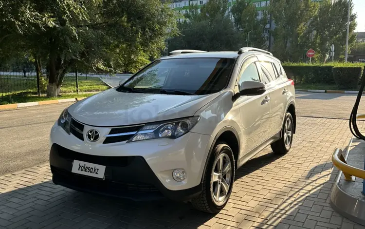 Toyota RAV4 2015 годаүшін7 000 000 тг. в Уральск