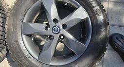 Титановые диски с шипованными шинами на Ниссан Кашкай за 360 000 тг. в Астана – фото 4