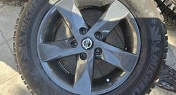 Титановые диски с шипованными шинами на Ниссан Кашкай за 360 000 тг. в Астана – фото 3