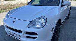 Porsche Cayenne 2005 года за 7 000 000 тг. в Костанай