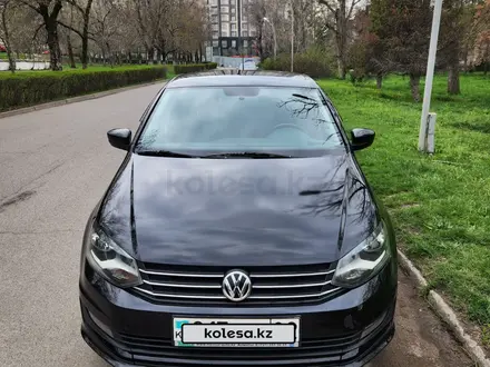 Volkswagen Polo 2016 года за 6 950 000 тг. в Алматы – фото 15