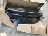 Крышка багажника на Toyota Camry 80 за 11 222 тг. в Алматы