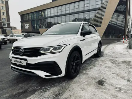 Volkswagen Tiguan 2021 года за 18 600 000 тг. в Астана