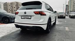 Volkswagen Tiguan 2021 года за 17 500 000 тг. в Астана – фото 4