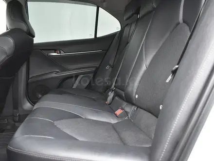Toyota Camry Prestige 2021 года за 13 099 990 тг. в Атырау – фото 16