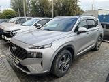 Hyundai Santa Fe 2022 года за 18 000 000 тг. в Семей – фото 2