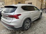 Hyundai Santa Fe 2022 года за 18 000 000 тг. в Семей – фото 4