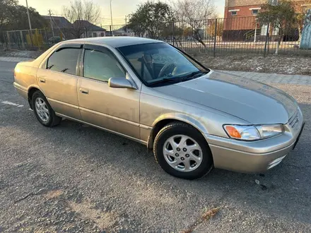 Toyota Camry 1998 года за 3 600 000 тг. в Кызылорда – фото 6