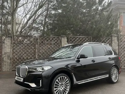 BMW X7 2019 года за 41 000 000 тг. в Алматы