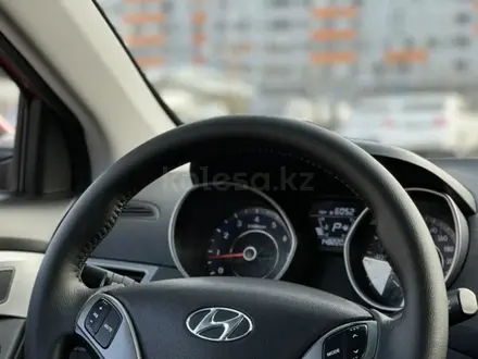 Hyundai Elantra 2014 года за 5 950 000 тг. в Алматы – фото 21