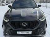 Toyota Highlander 2023 годаfor29 999 999 тг. в Актау