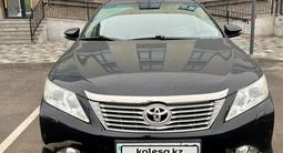 Toyota Camry 2014 года за 10 500 000 тг. в Астана – фото 2