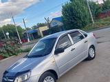 ВАЗ (Lada) Granta 2190 2012 годаfor2 300 000 тг. в Актобе – фото 2