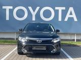 Toyota Camry 2016 года за 10 590 000 тг. в Алматы – фото 3