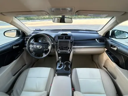 Toyota Camry 2013 года за 6 800 000 тг. в Актобе – фото 2
