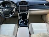 Toyota Camry 2013 годаүшін6 800 000 тг. в Актобе – фото 5