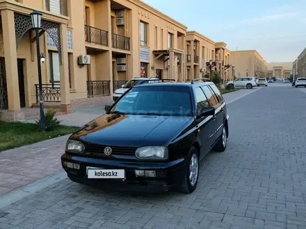 Volkswagen Golf 1998 года за 2 200 000 тг. в Туркестан