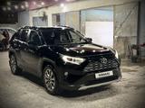 Toyota RAV4 2021 годаүшін14 800 000 тг. в Шымкент – фото 2